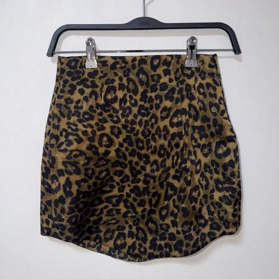 ZARA 자라 레오파드 호피 미니스커트 xs