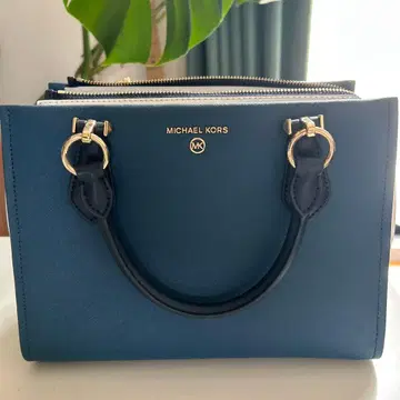 MICHAEL KORS 핸드백