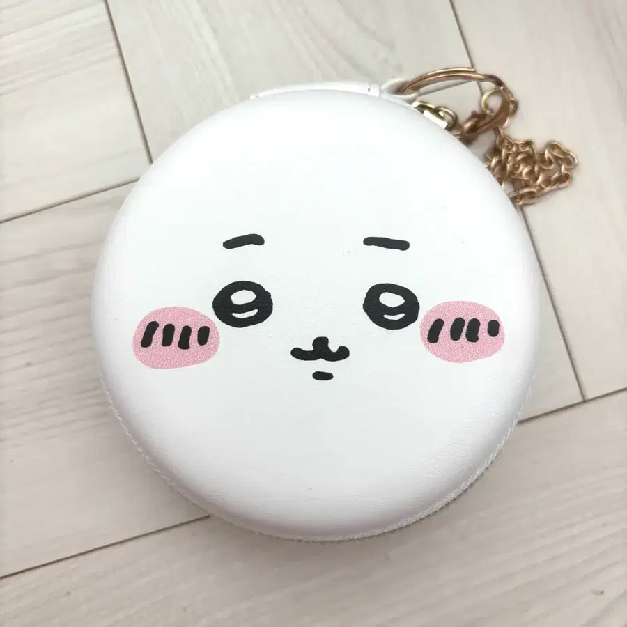 먼작귀 치이카와 파우치