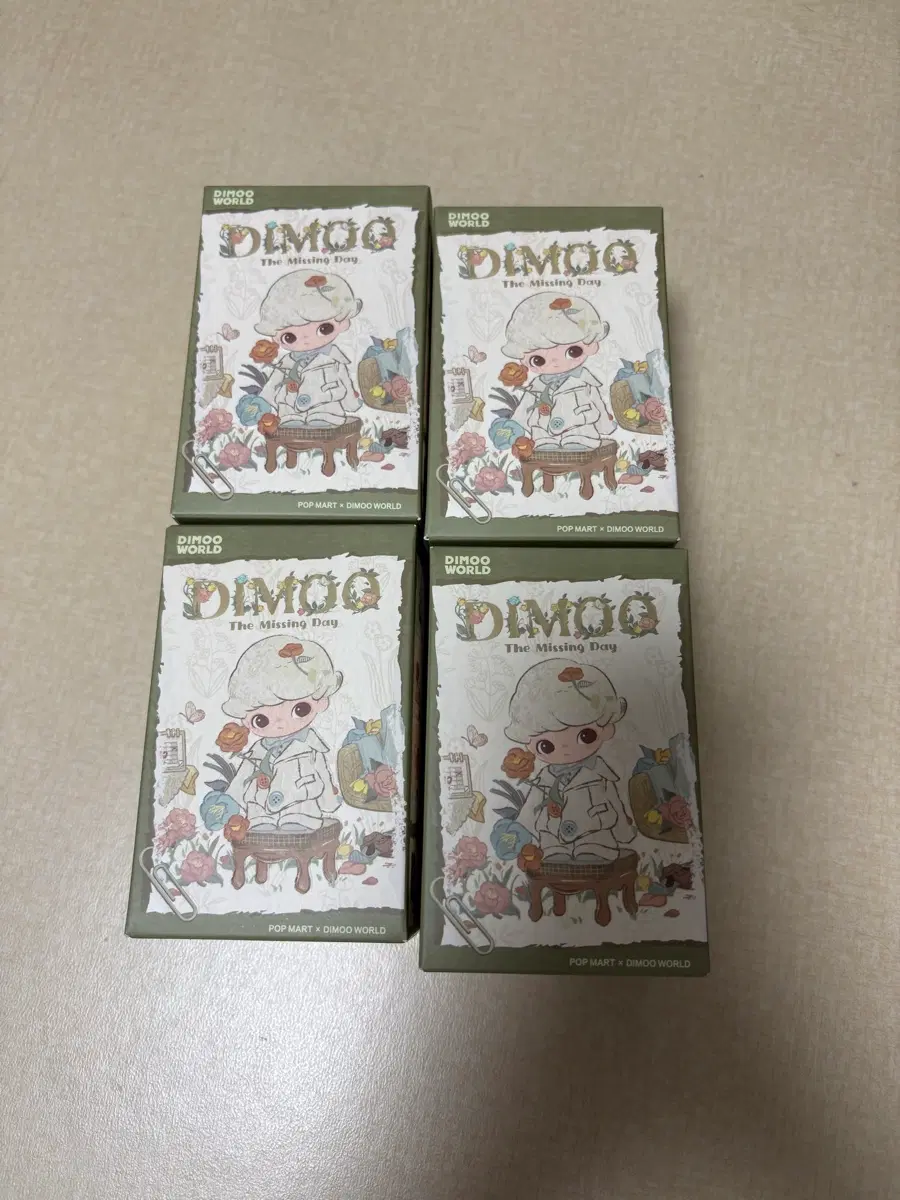 팝마트 디무 DIMOO 만약 월요일이 사라진다면 미개봉 랜덤 피규어