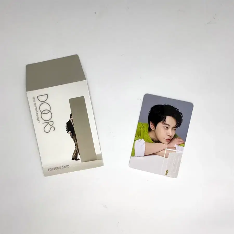 엔시티127 도영 콘서트 [도어스] 포춘 스크래치 포토카드 NCT127 DOYOUNG CONCERT [DOORS] FORTUNE SCRATCH PHOTO CARD 1