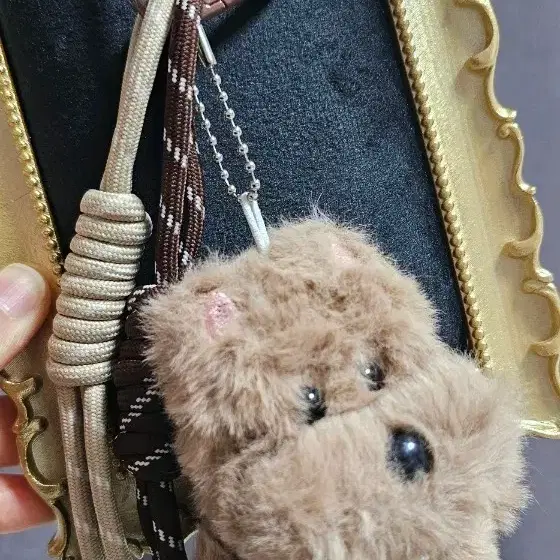 진주목걸이 한 나강쥐 키링
