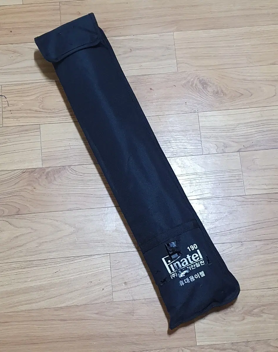피나텔 190 휴대용 이젤 삼각대 칭찬은고래도춤추게