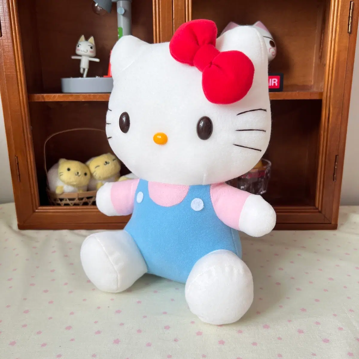고전 헬로 키티 인형