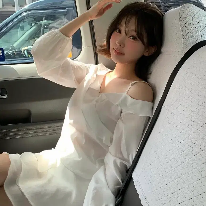 택달린 새상품) 소버샵 퓨어 블라우스