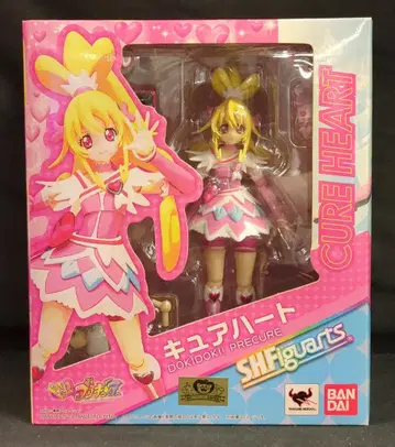 반다이 S.H.Figuarts 두근두근! 프리큐어 큐어 하트