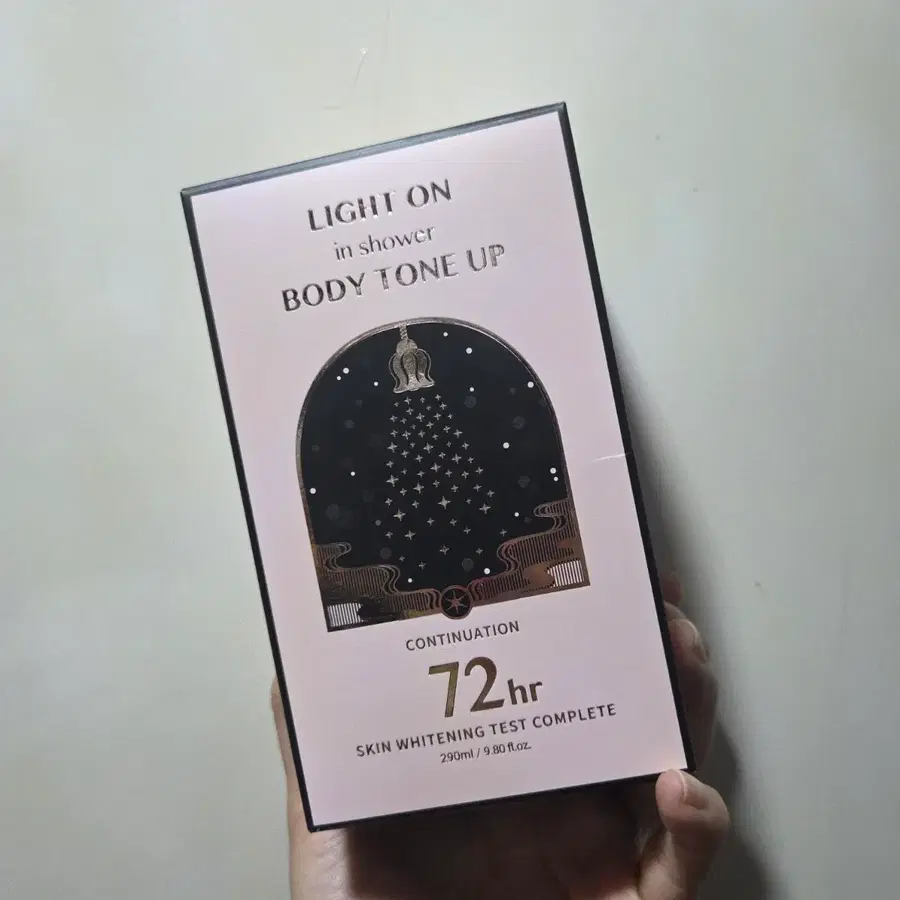 비오엠 라이트 온 인 샤워 바디 톤업 290ml