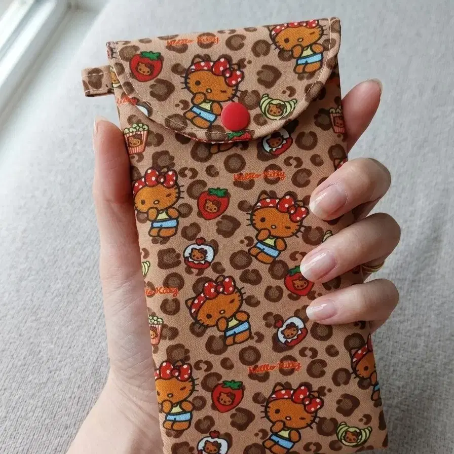 호피키티 똑딱이 필통파우치