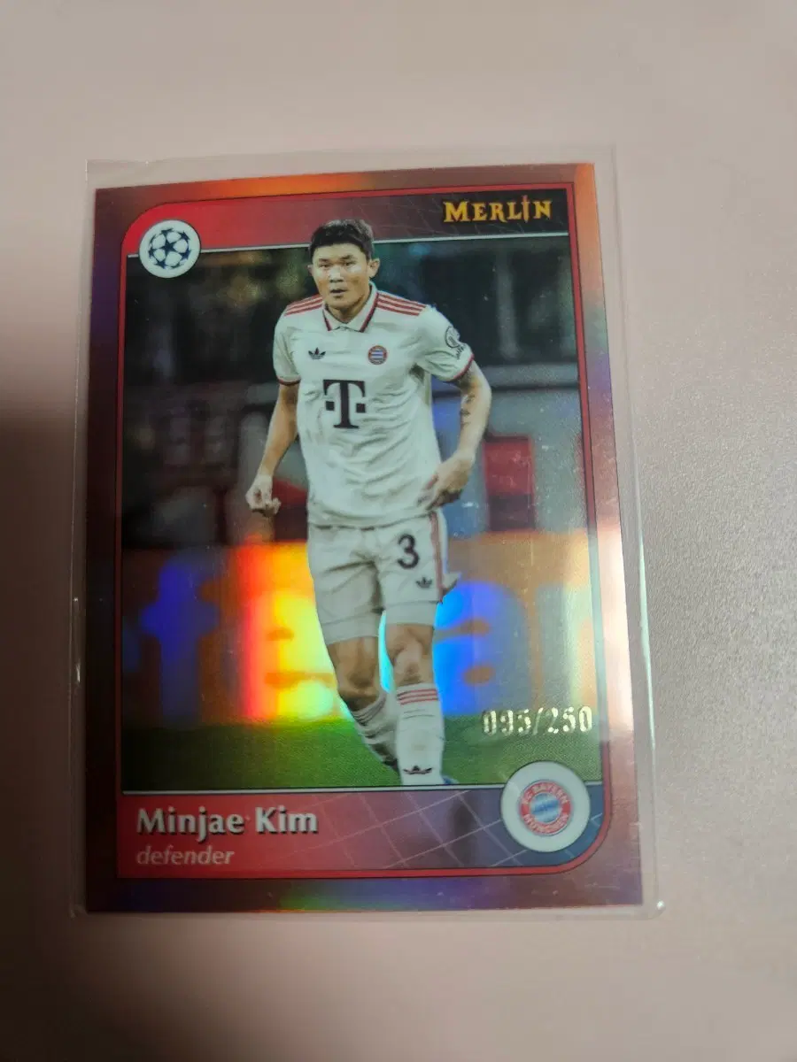 김민재 250장 한정 2024 Topps Merlin 리플렉터 카드