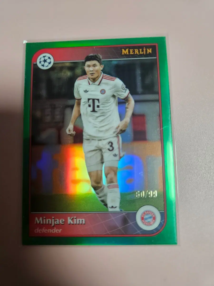 김민재 99장 한정 2024 Topps Merlin 리플렉터 카드