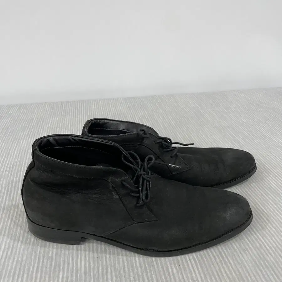 1136) ALDO 알도 레더 앵클 부츠 uk8.5