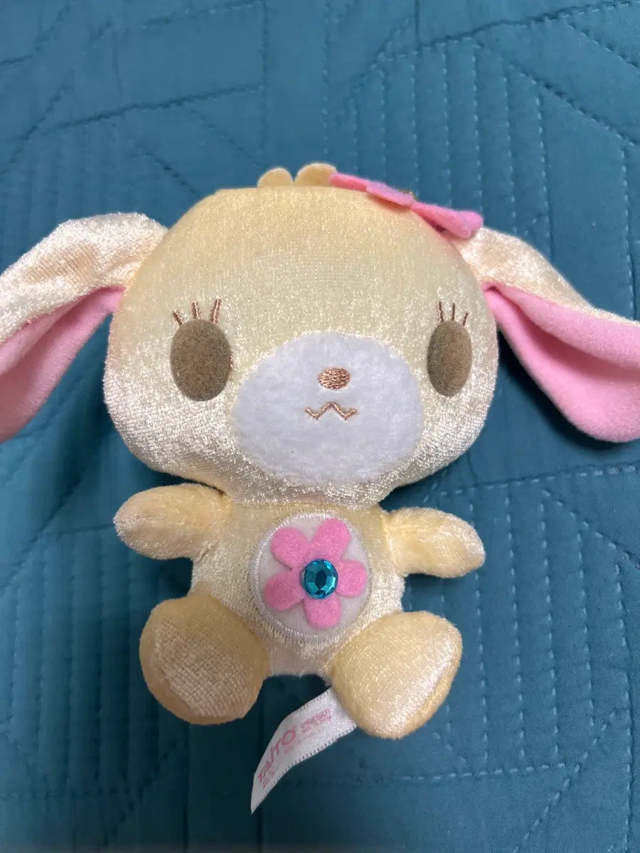 하나우사 슈가바니즈 인형