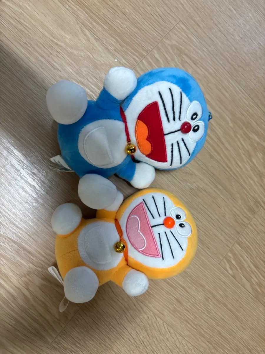 도라에몽 인형2개