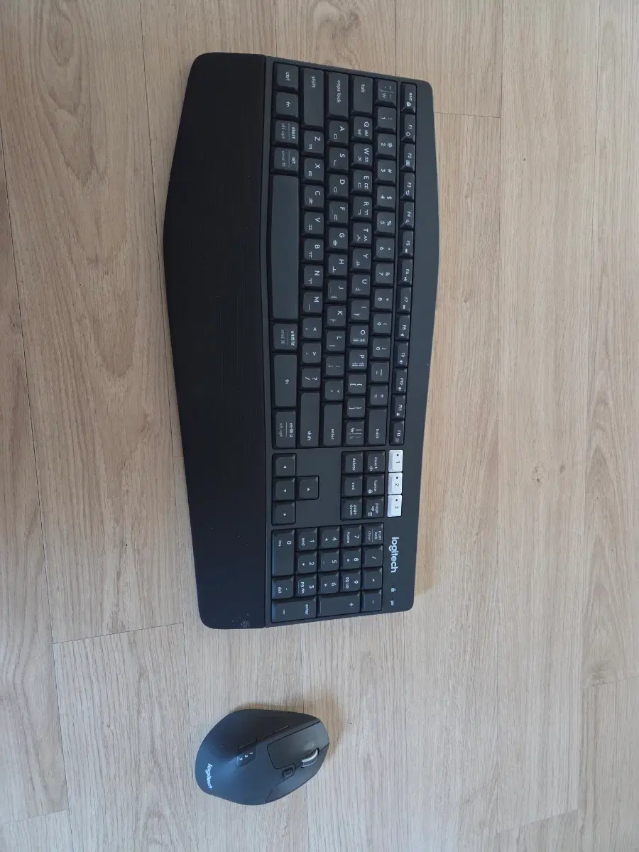 로지텍 k850 키보드+마우스