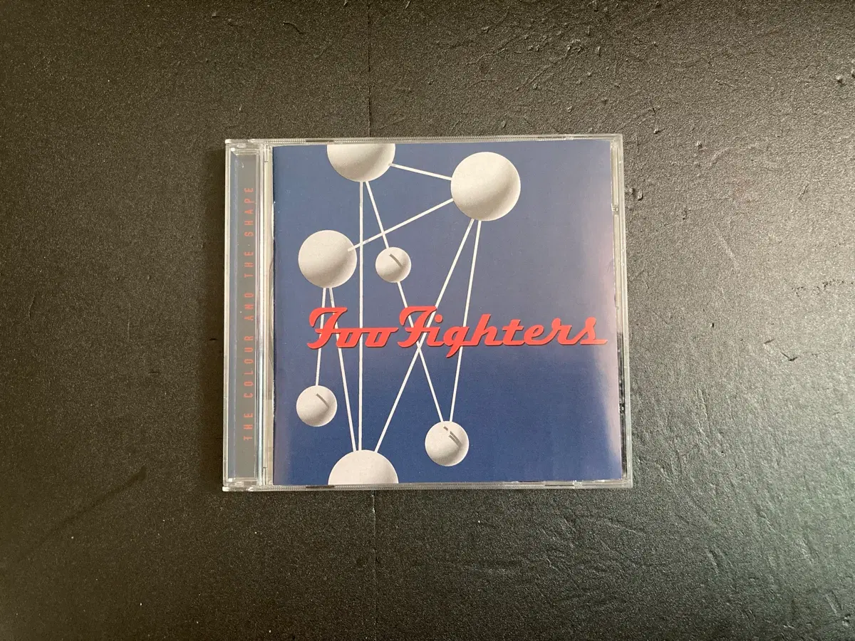 푸 파이터스-The Colour And The Shape수입CD