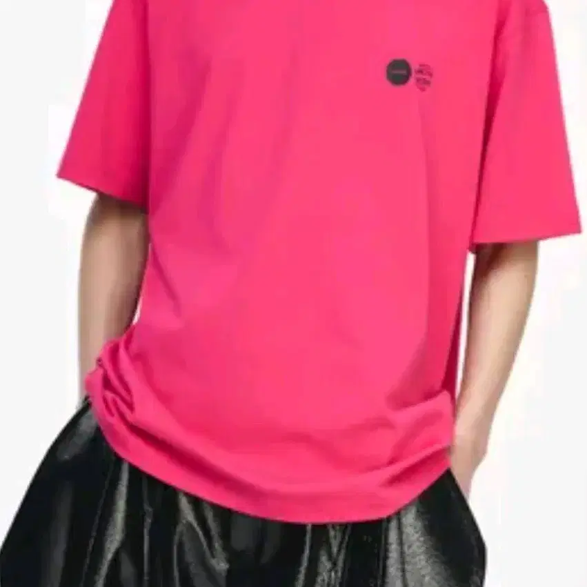 송지오 컬렉션 SONGZIO X ASSC 티셔츠 핑크
