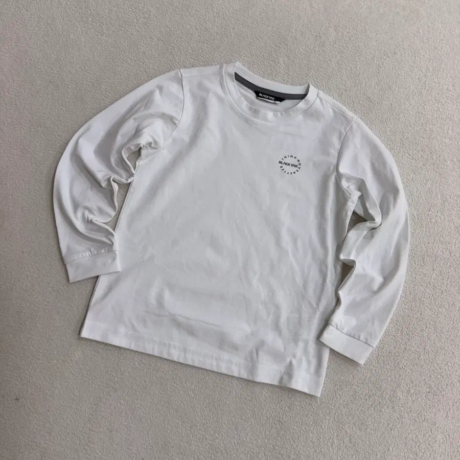 120 블랙야크 키즈 긴팔 티 0807U