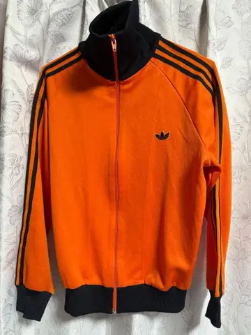 adidas 트랙 자켓 오렌지 x 블랙