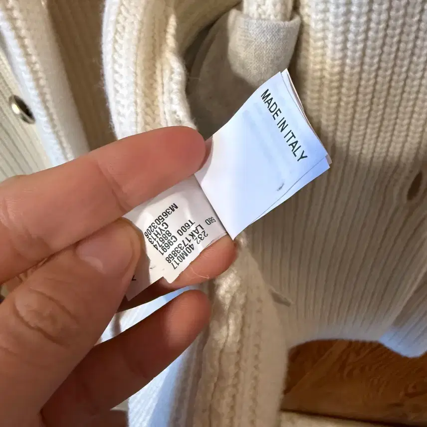 브루넬로쿠치넬리 새상품) 브루넬로 쿠치넬리 24 f/w 금장 니트 가디건 자켓 사진 8