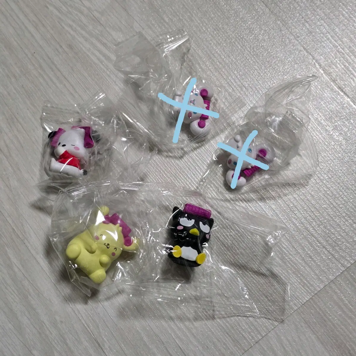 산리오 캐릭터즈 헤어롤 피규어 가챠 (포챠코 폼폼푸린 배드바츠마루)