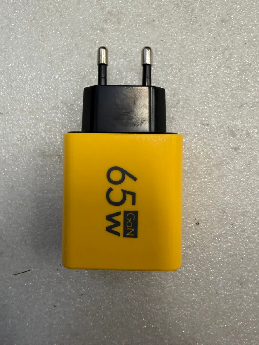 65W GaN 고속 충전기 TRG-185 옐로