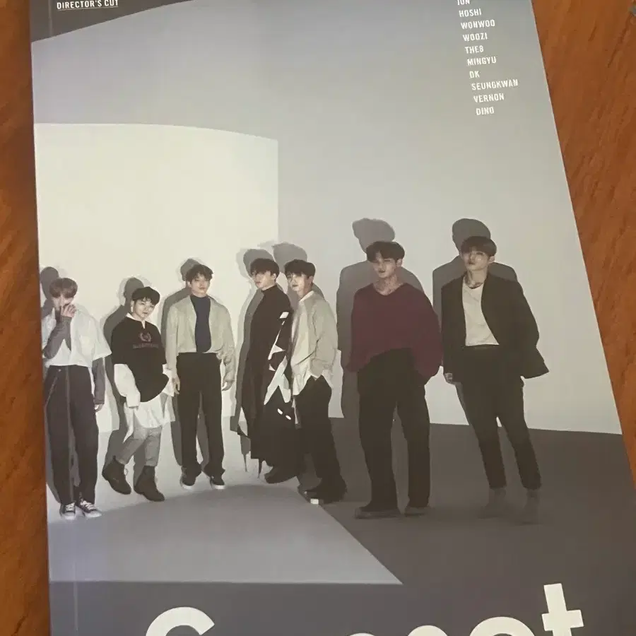 세븐틴 스페셜 앨범 디렉터스 컷 포스터