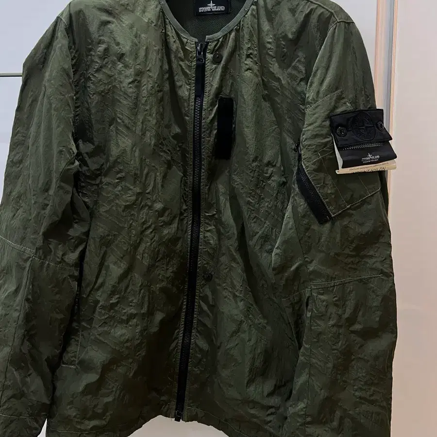 스톤아일랜드 카키 나일론 ma-1자켓 105 (새상품급,한정판)