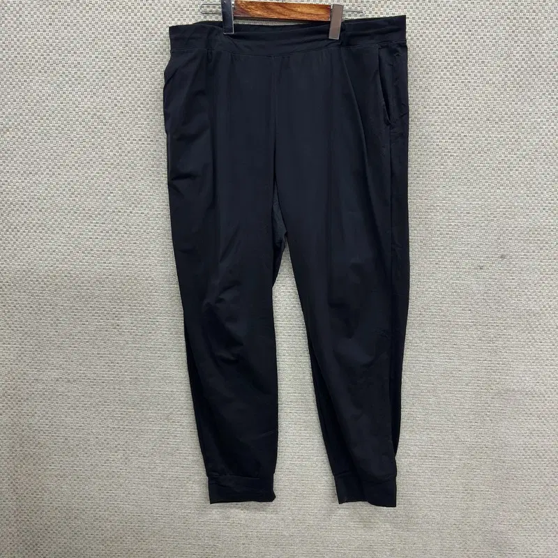 유니클로 여름 츄리닝바지 3XL H01818