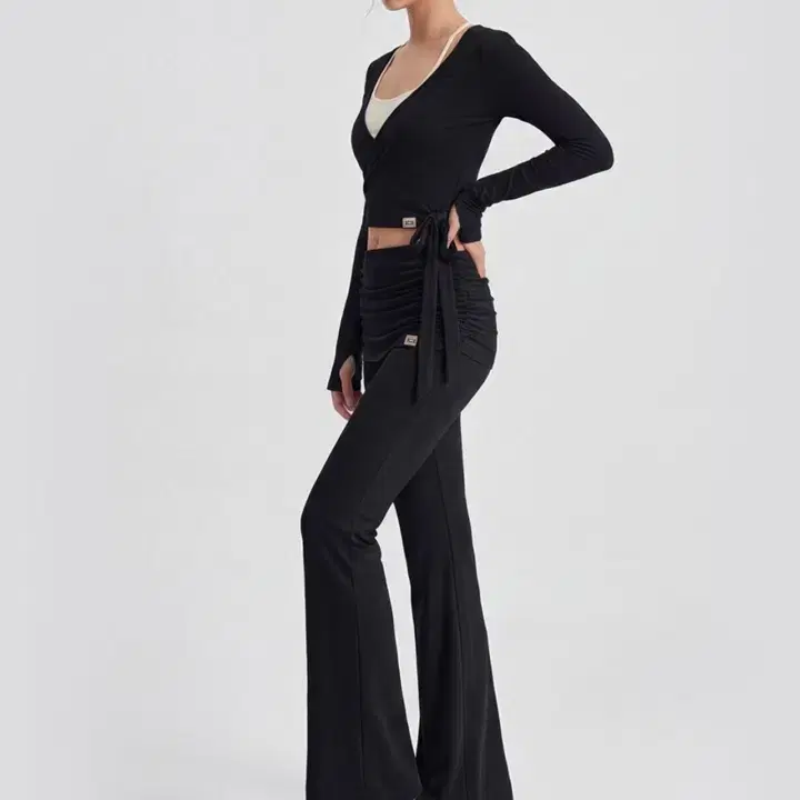 새상품) 키시닝 KISYNING Yoga Flow Foldover Pants (Black)
