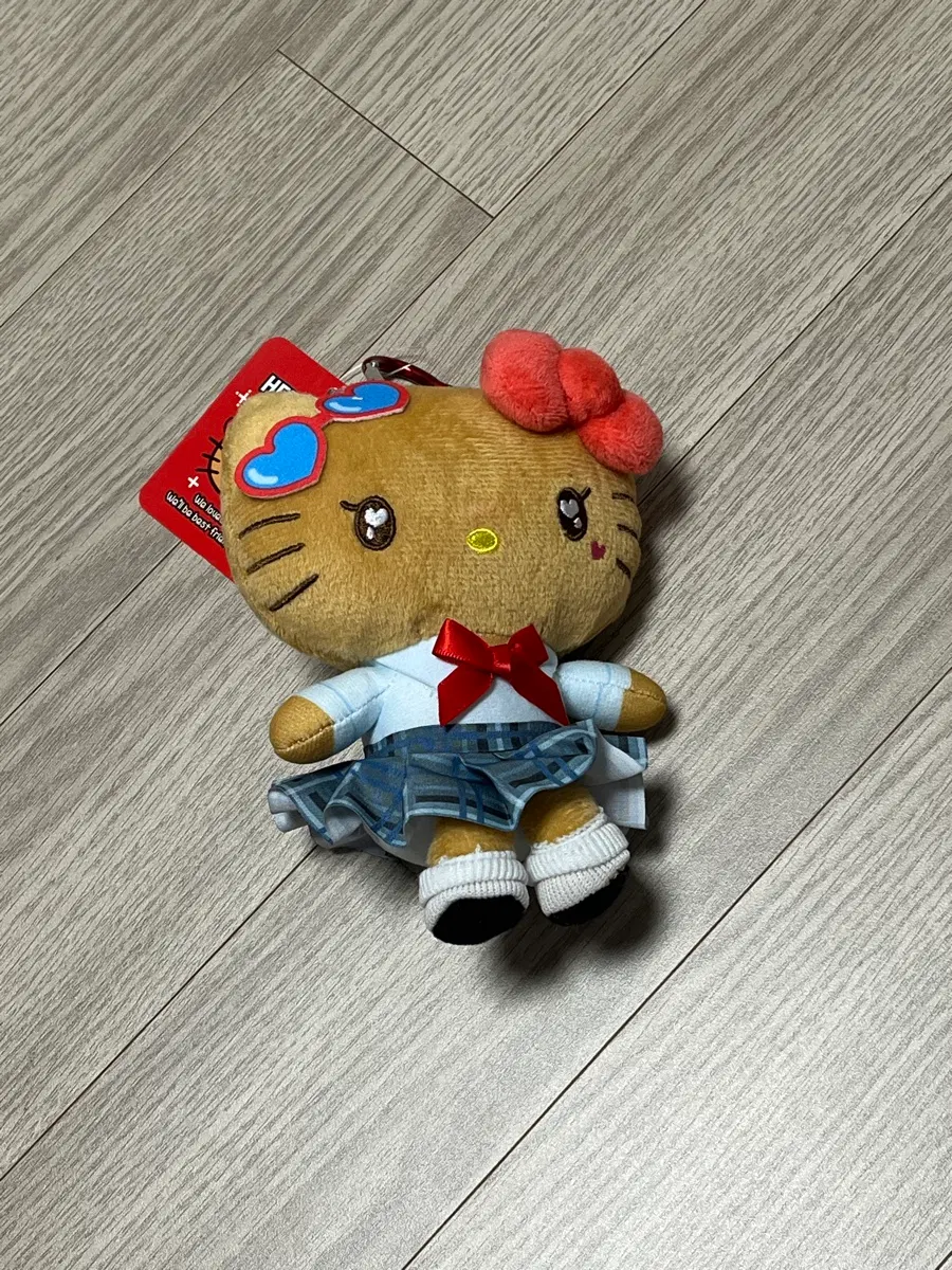 태닝 키티 갸루 교복 인형