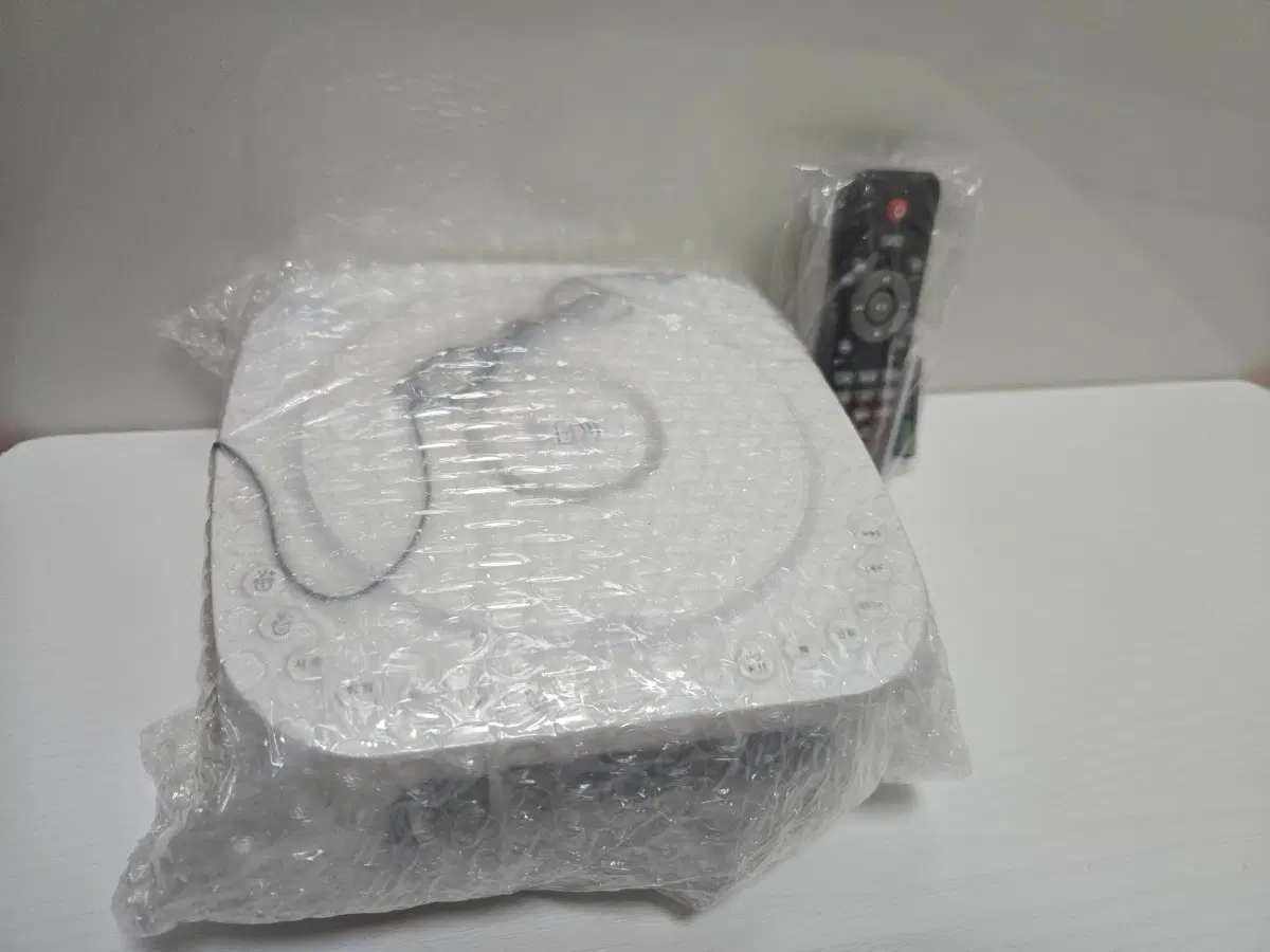 iv-cd200w 휴대용 CD 플레이어