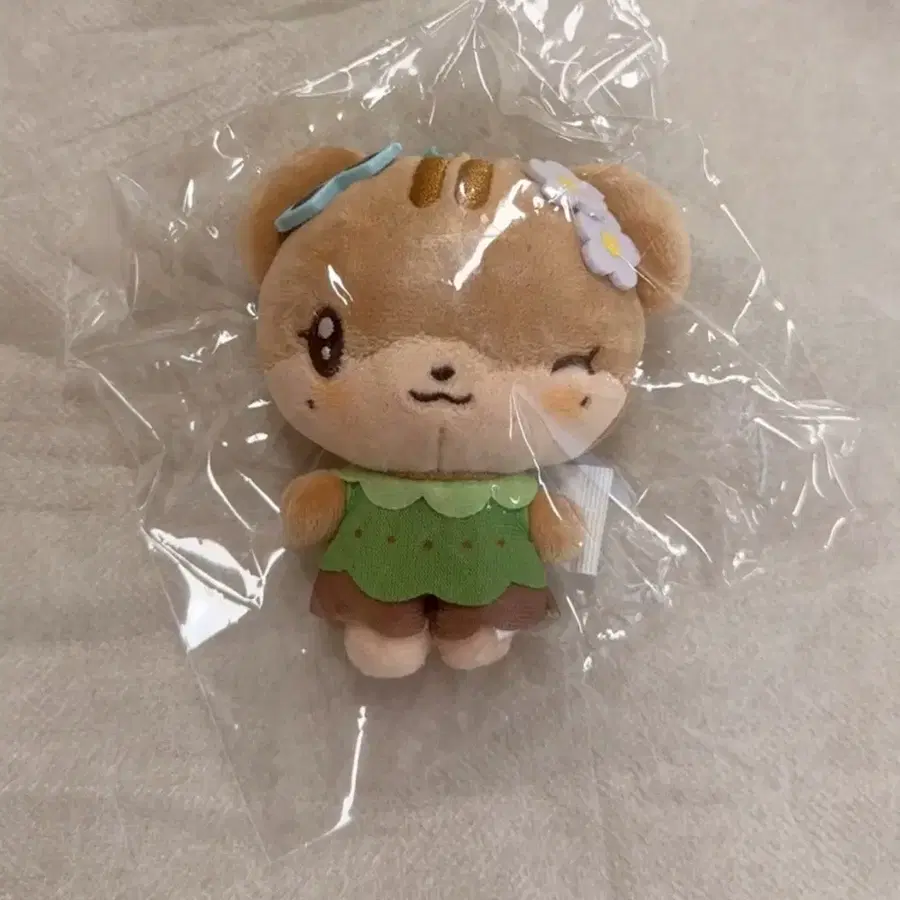 IVE 아이브 MINIVE 미니브 태닝 인형 ERANG-E 양도