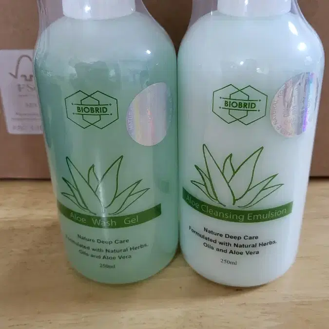 네츄럴코리아 알로에 워시젤 & 클렌징 에멀전 250ml
