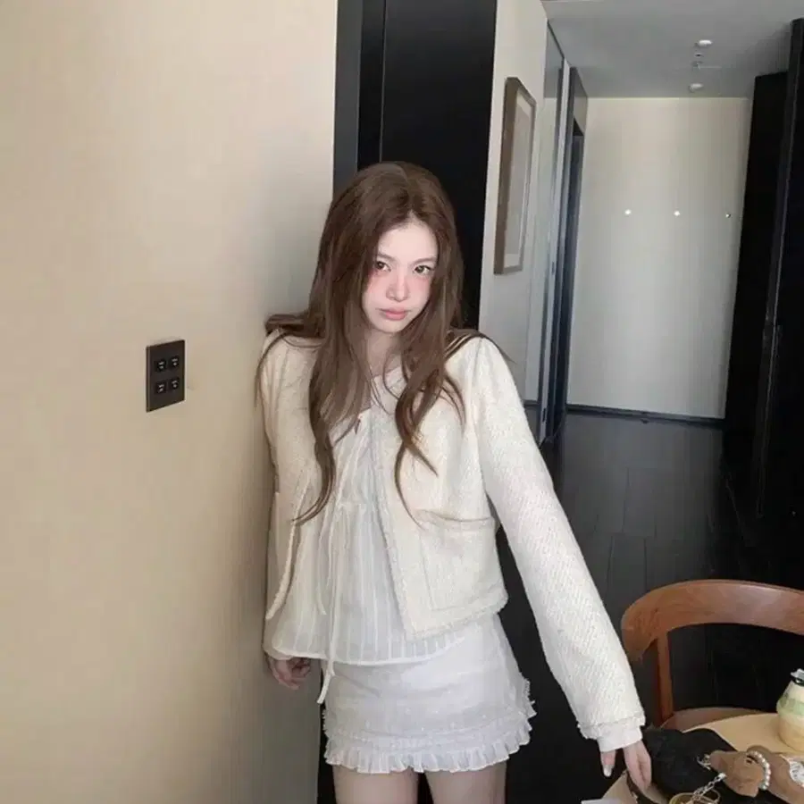 새상품) 도트 프릴 미니 스커트 (속바지내장)