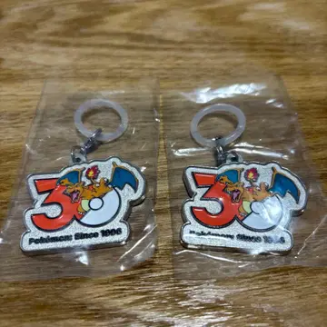 포켓몬 30주년 리자몽 메탈 참 2개 세트