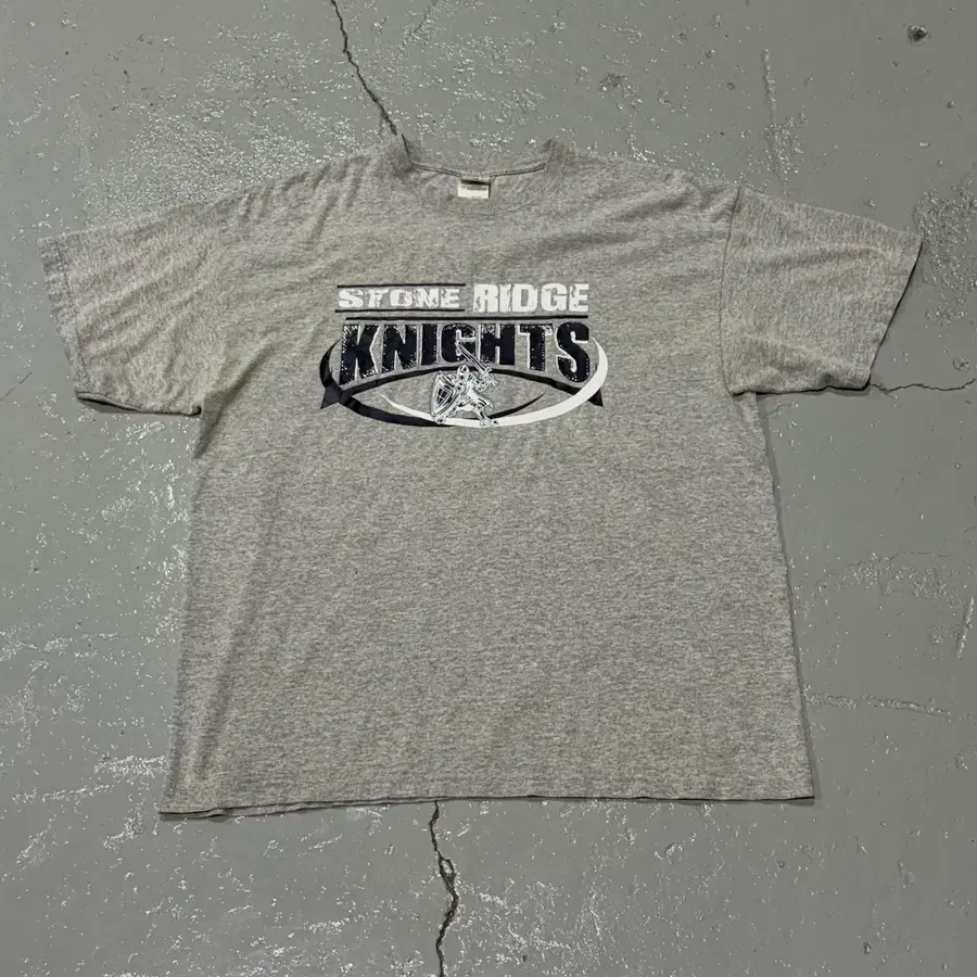 USA STONE RIDGE KNIGHTS 빈티지 그레이 반팔 티셔츠