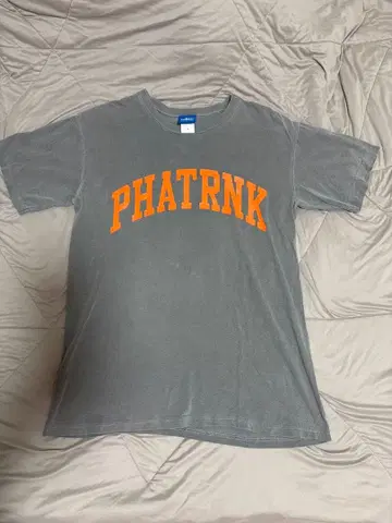 PHATRNK 티셔츠 그레이 M 사이즈 가격 인하 협상 환영