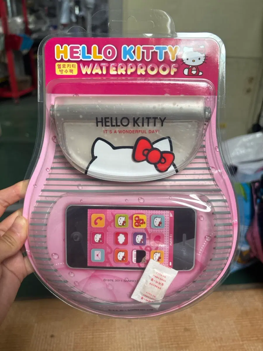 헬로키티 방수팩