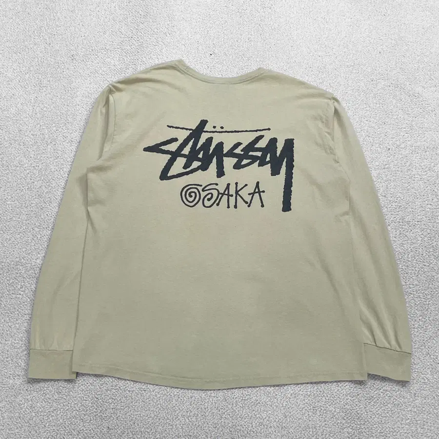 스투시 Stussy 스탁 로고 오사카 롱슬리브 베이지