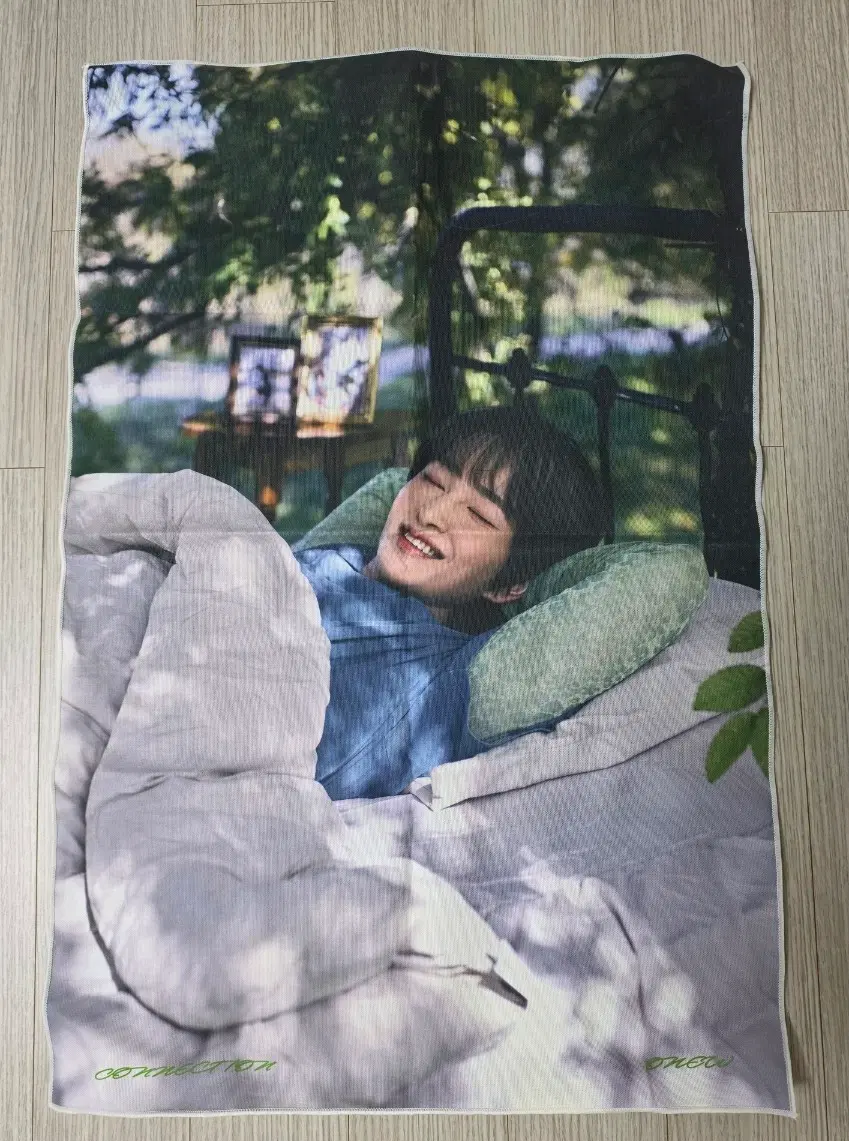 샤이니 온유 커넥션 팝업 패브릭 포스터