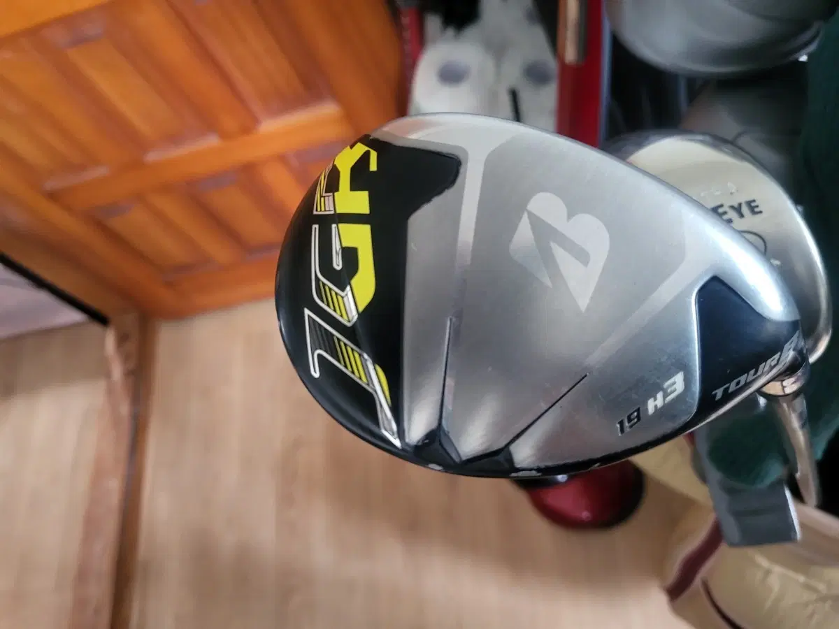 브리지스톤 TOUR B JGR 19도 H3 드라이버
