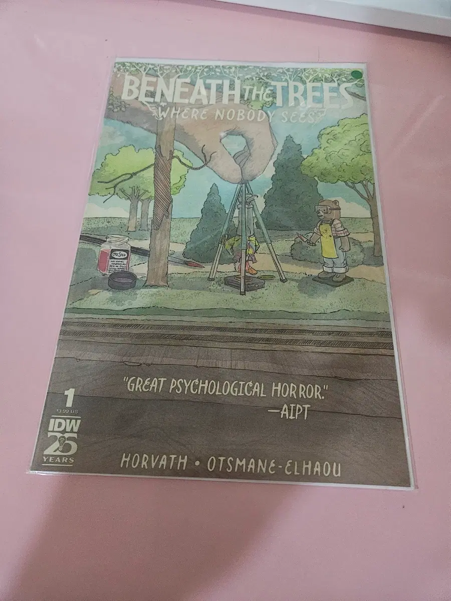 B / 2023 / Beneath the Trees Where Nobody Sees #1