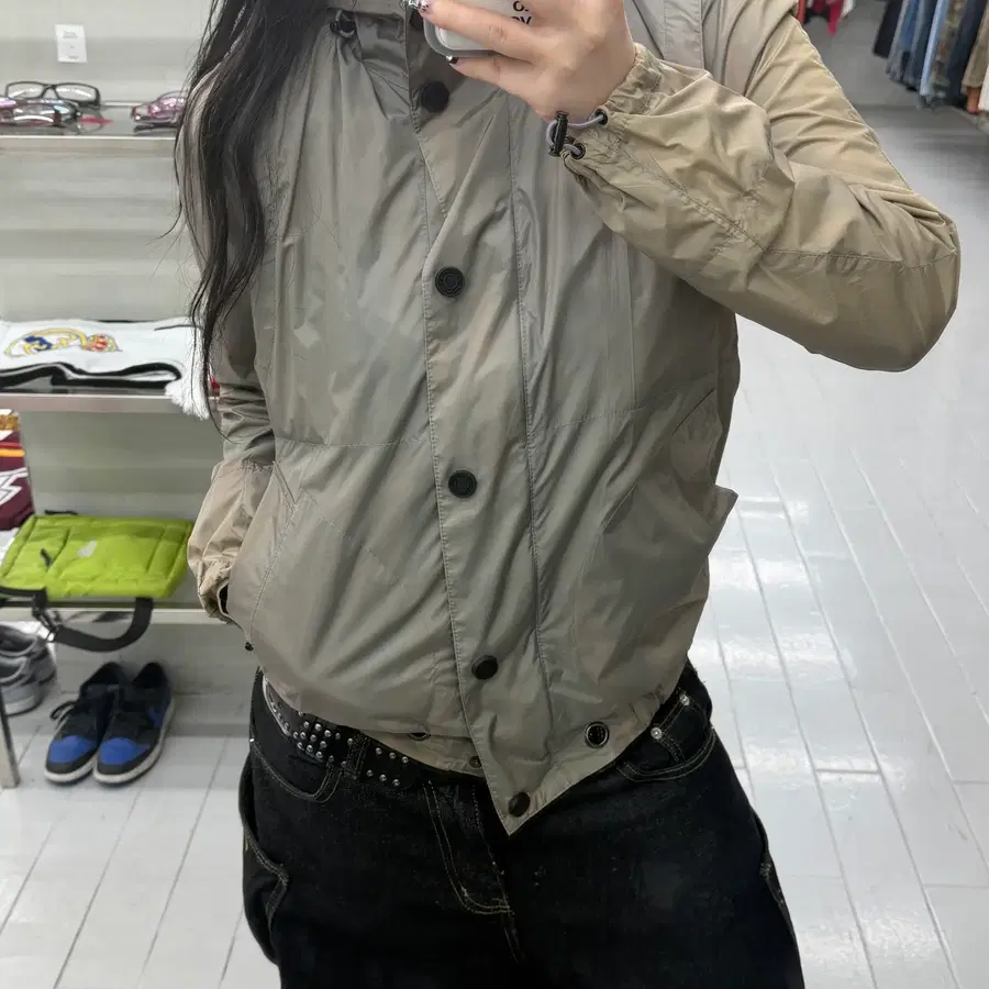 (S) 버버리 스포츠 00's 여성용 타프타 나일론 후드 바람막이 자켓
