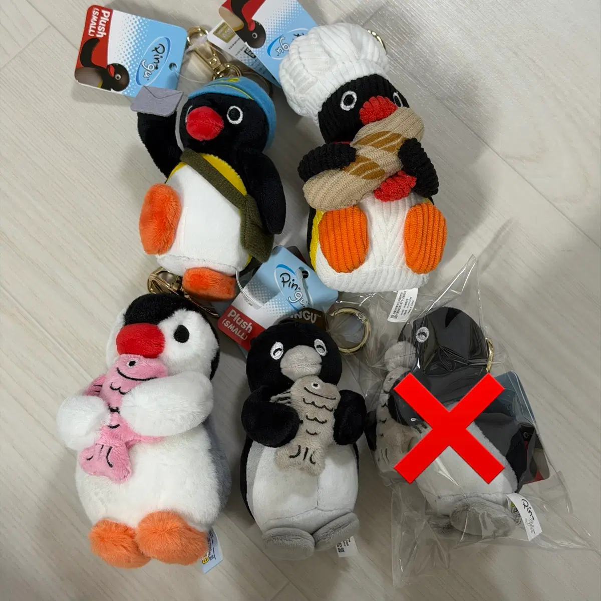 핑가 피쉬 핑구 까망 핑구인더시티 우체부 바게트 인형 키링