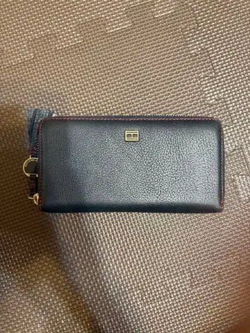 TOMMY HILFIGER 장지갑 라운드 지퍼 네이비