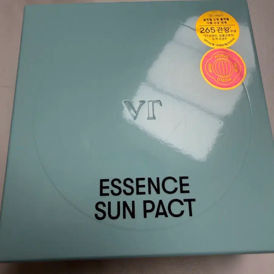 VT 브이티 에센스 선팩트