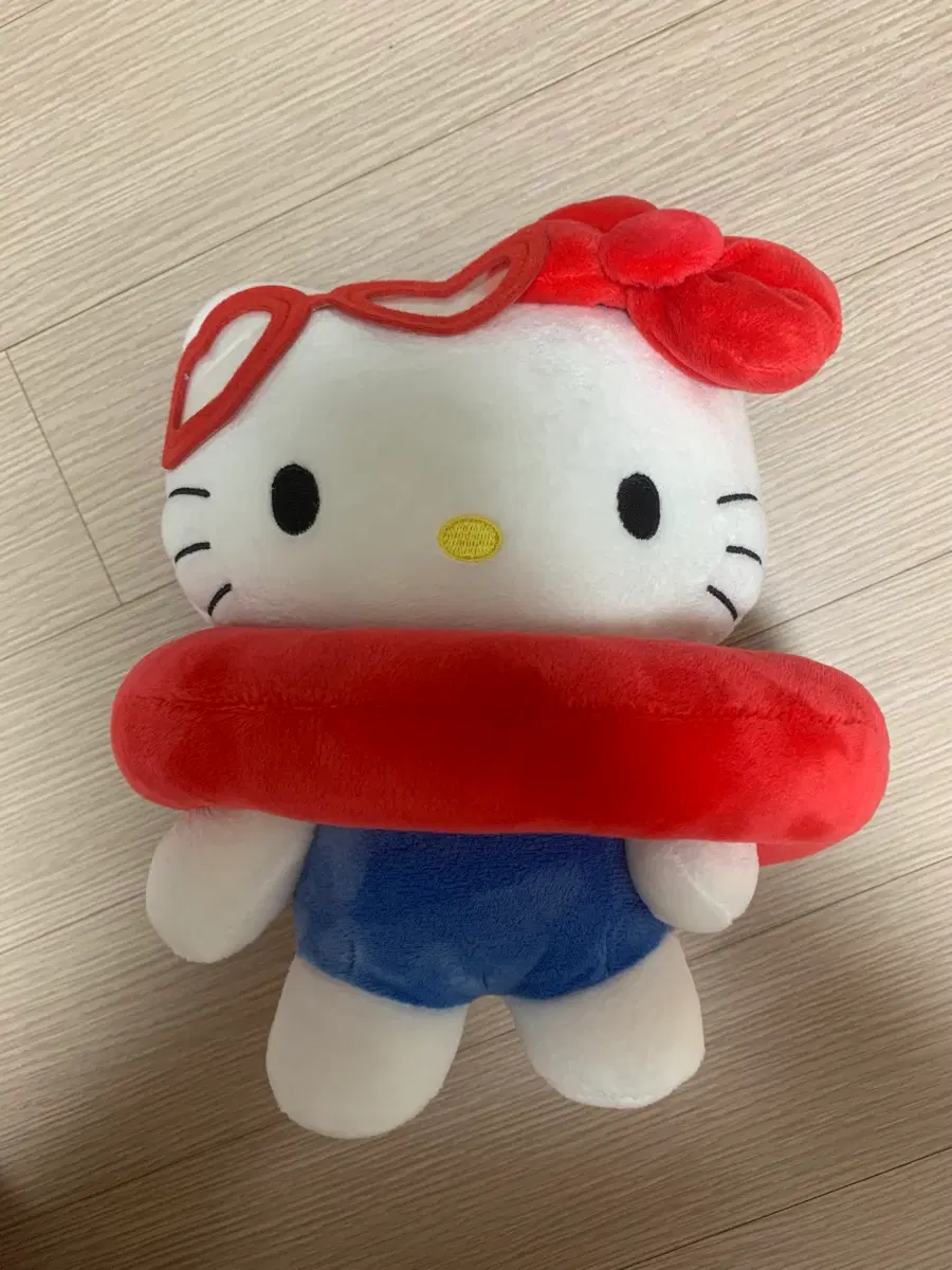 산리오 헬로키티 인형