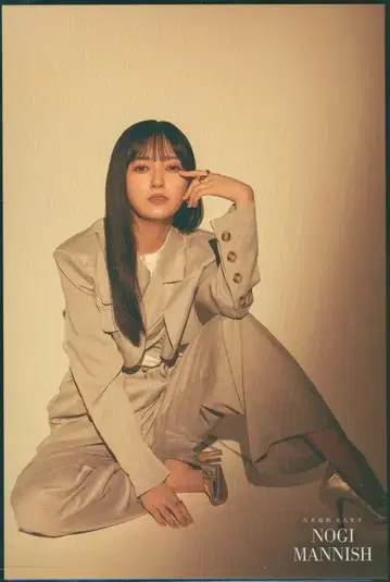 노기BOX 노기자카적인 성인 여성 NOGI MANNISH 이케다 에이사 엽서