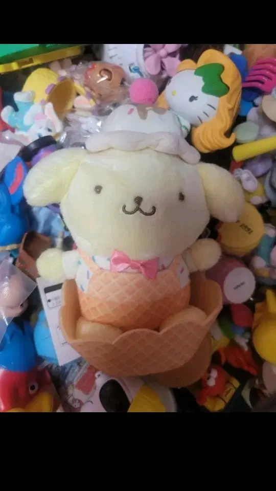 산리오 폼폼푸린 아이스크림 인형