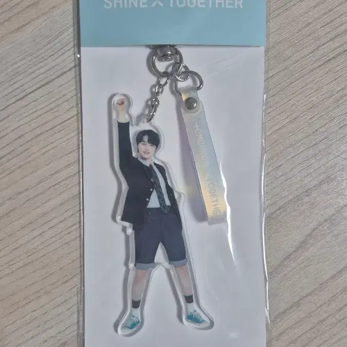 투모로우바이투게더